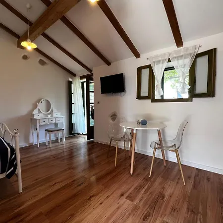 Gaya Apartment *